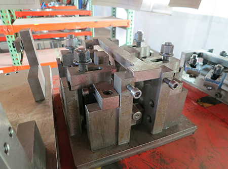 Precision Machining(62) Precision Machining(62)
