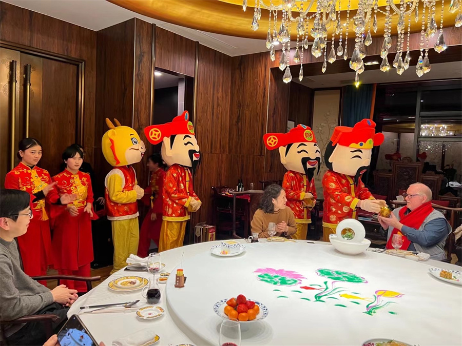 新年的第一批美国老客户来访(图2)